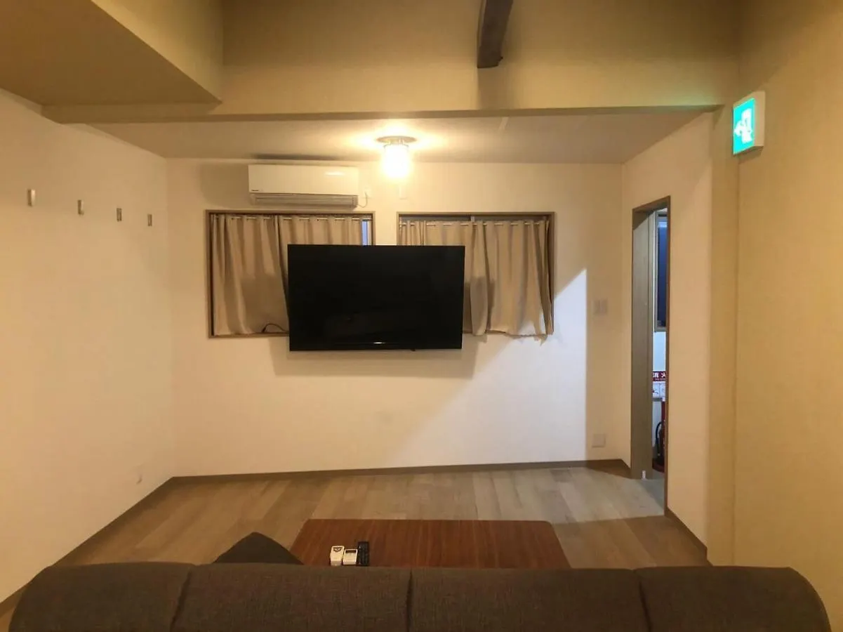 Oyado Gorilla Annex Apartment Osaka
