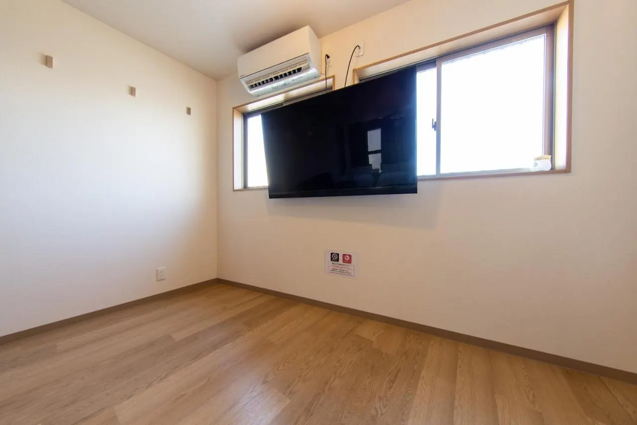 Oyado Gorilla Annex Apartment Osaka